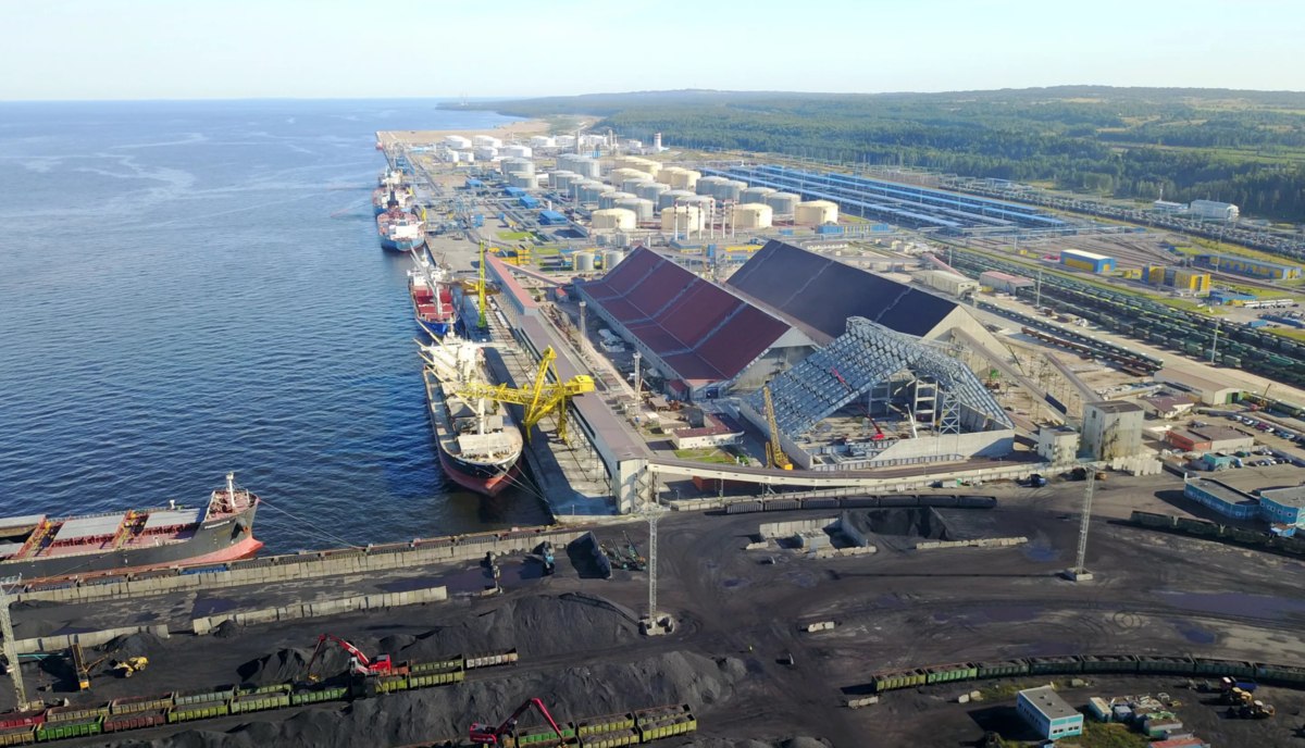 Морской порт Усть-Луга