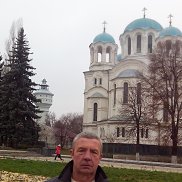 Владимир, 66 лет, Глухов