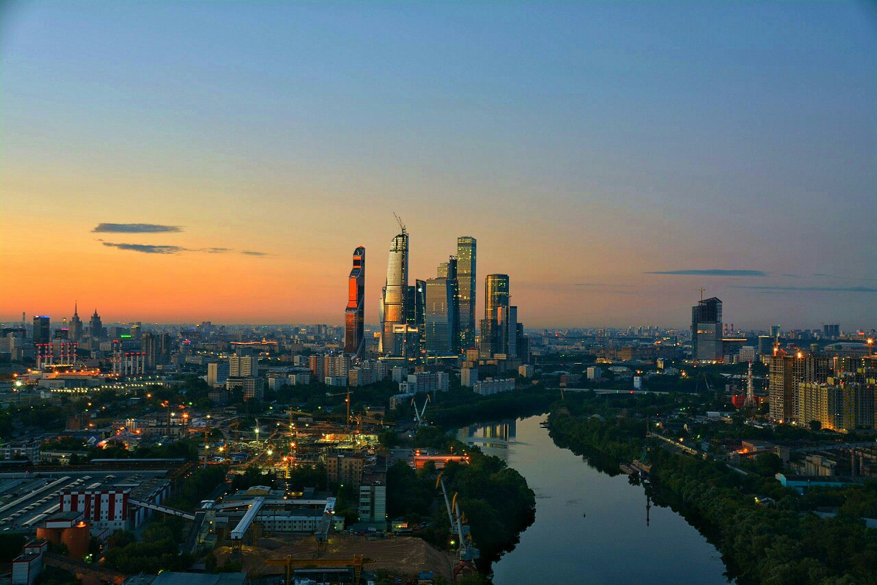 Москва Сити вид издалека