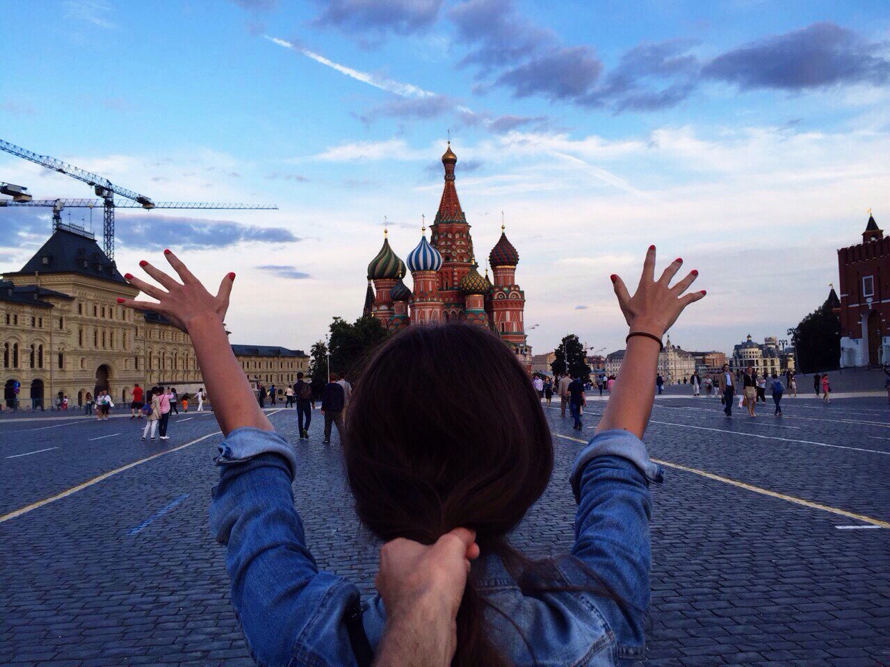 Тоскую по москве. Скучаю по Москве. Я В Москве. Хочу в Москву. Я В Москву я в Москве.