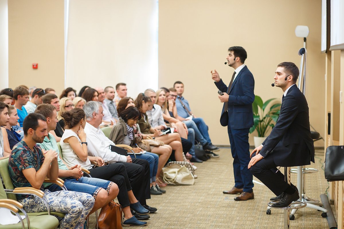 Бесплатные тренинги в москве. Сообщество молодых предпринимателей. Молодые предприниматели семинар. Сообщество предпринимателей Москвы. Сообщество предпринимателей СПБ.