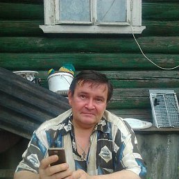 Юрий, 58 лет, Санкт-Петербург