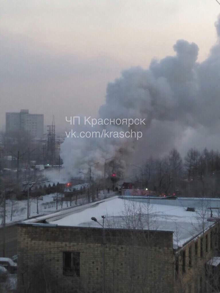 Кафе замок Красноярск Свердловская. ЧП Красноярск пожар Свердловский. Кафе замок на Свердловской Красноярск драка. Кафе замок Красноярск Свердловская фото.