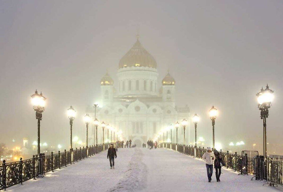 Москва храм христа спасителя зимой