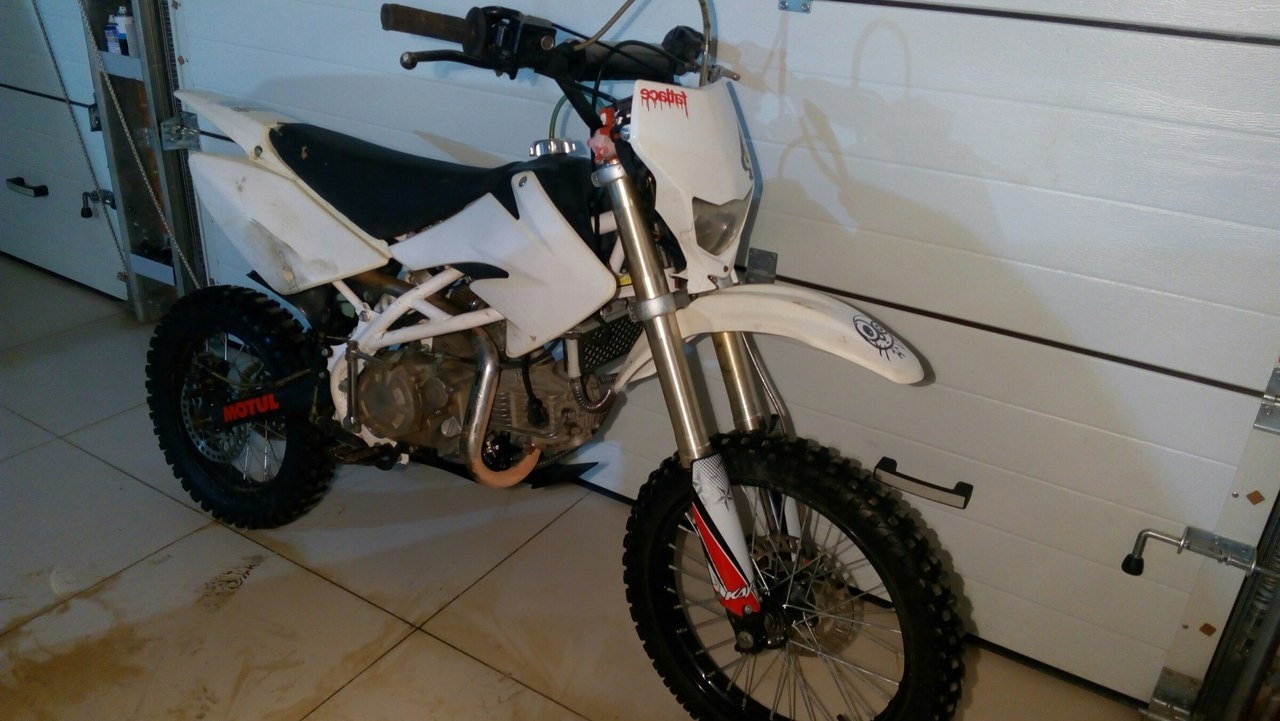 Kayo 150. Кайо CRF 110. Питбайк Кайо 150кубов касаголовый. Цвета питбайк Кайо 150. Питбайки Кайо 150 кубиков.