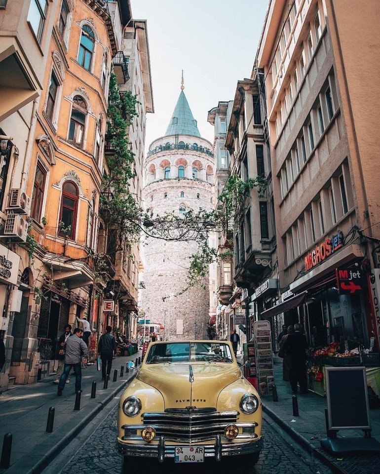Французская улица стамбул