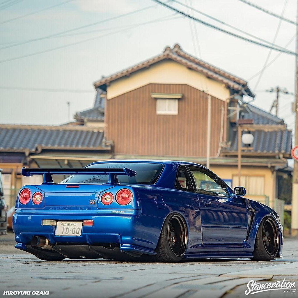 Nissan Skyline r34 стенс