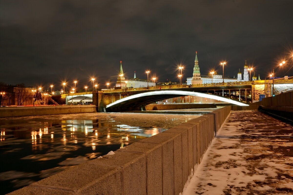 малый каменный мост в москве