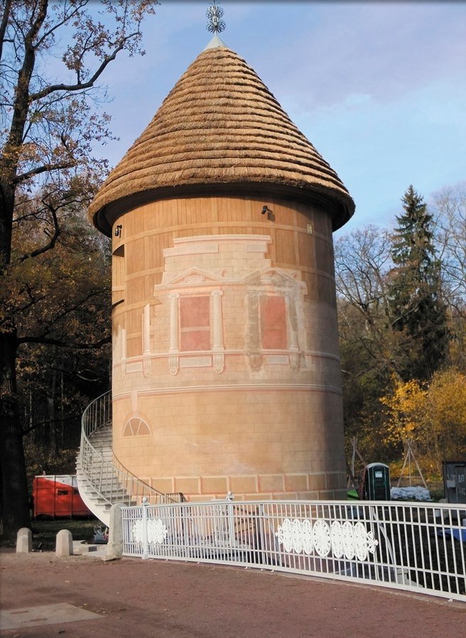 Пиль башня в павловске