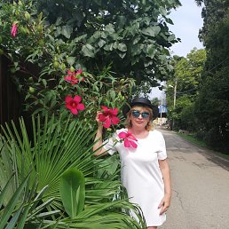 Ирина, 57 лет, Енакиево