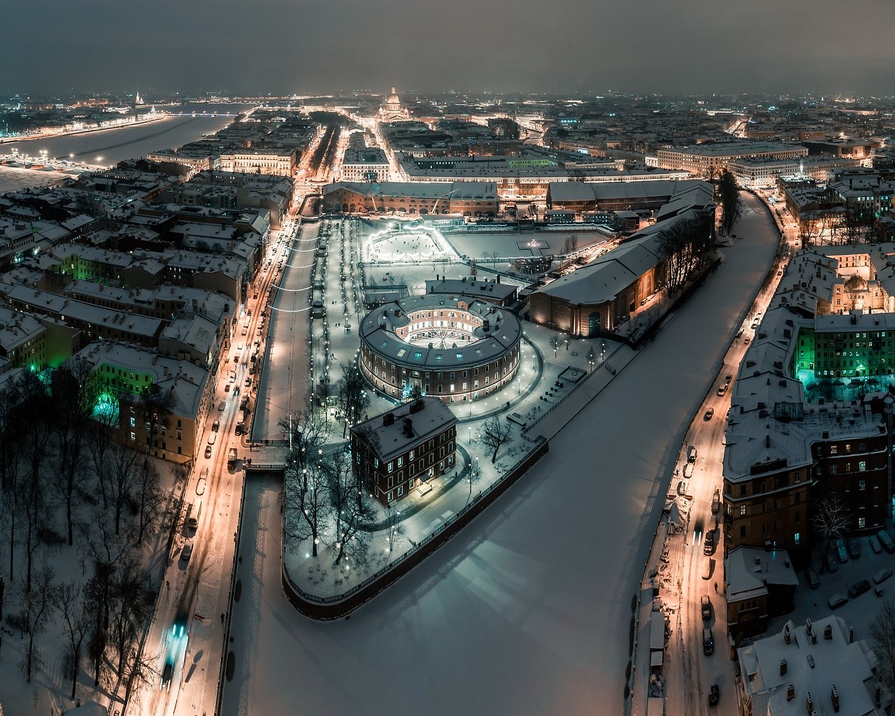 Каток новая Голландия в Санкт-Петербурге. Остров Голландия в Санкт-Петербурге каток. Новая Голландия каток. Новая Голландия СПБ каток.