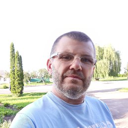 Виталий, 52, Монастырище