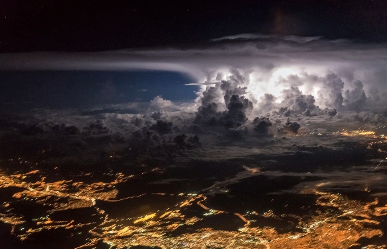Грозовые облака из самолета