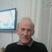 Анатолий, 60 лет, Горняк