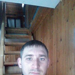 Дмитрий, 27, Чусовой