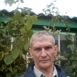 Игорь, 55 лет, Лисичанск
