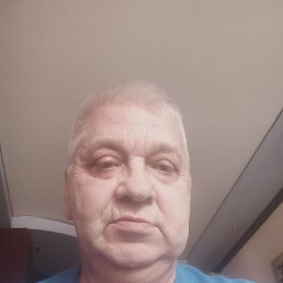 Виктор, 65 лет, Электрогорск