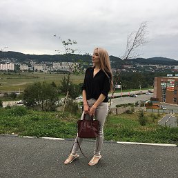 Виктория, 23, Владивосток