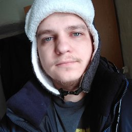 Oleg, 23, Новая Каховка