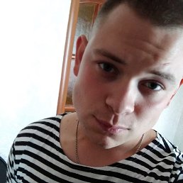 Александр, 22, Валуйки