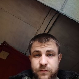 Илья, 29, Ярославль