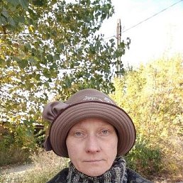 Мария, 50, Стаханов