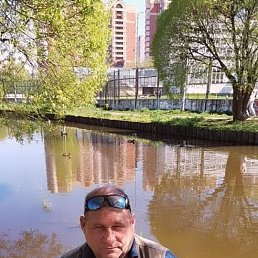Андрей, 56, Владивосток