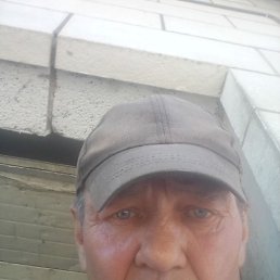 Олег, 59 лет, Алчевск