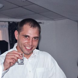 Назар, 37 лет, Тернополь - фото 2