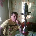   ....)))    