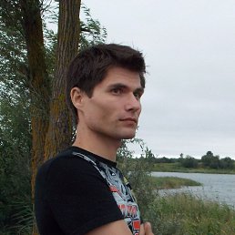 Yuriy, 42, 
