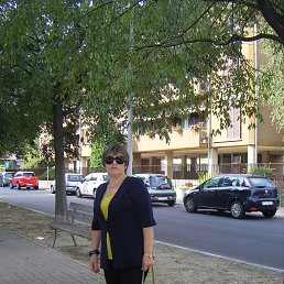 Ekaterina, 56, 