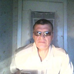 Alex, �������, 72 ����