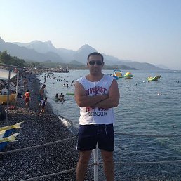 Elvin, , 42 
