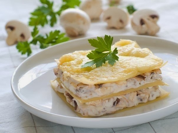 Аппетитная лазанья с курицей и грибами. Когда надоела традиционная паста или обычная жареная ...