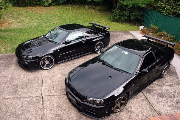 Nissan GT-R R34 x2