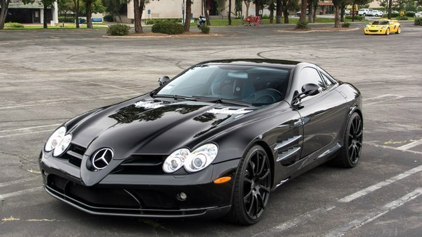 Mercedes-Benz SLR McLaren