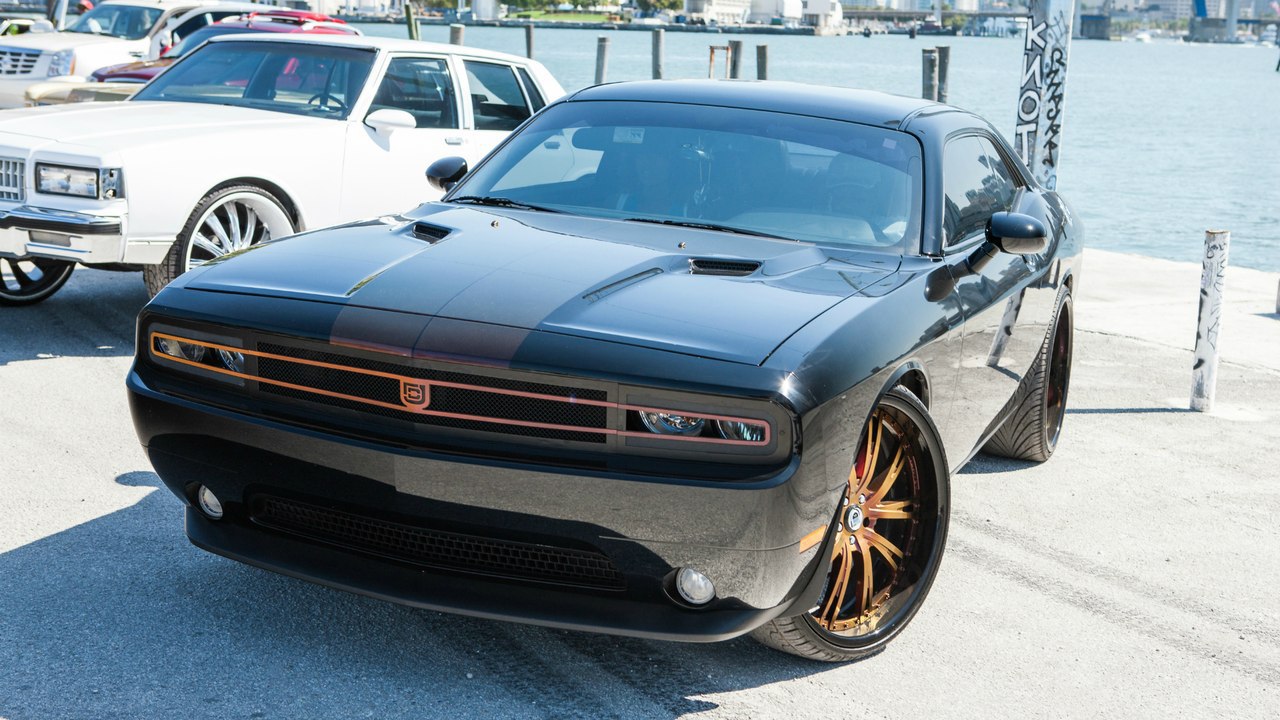 Dodge Challenger