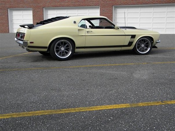 1969 Boss 302 - 5