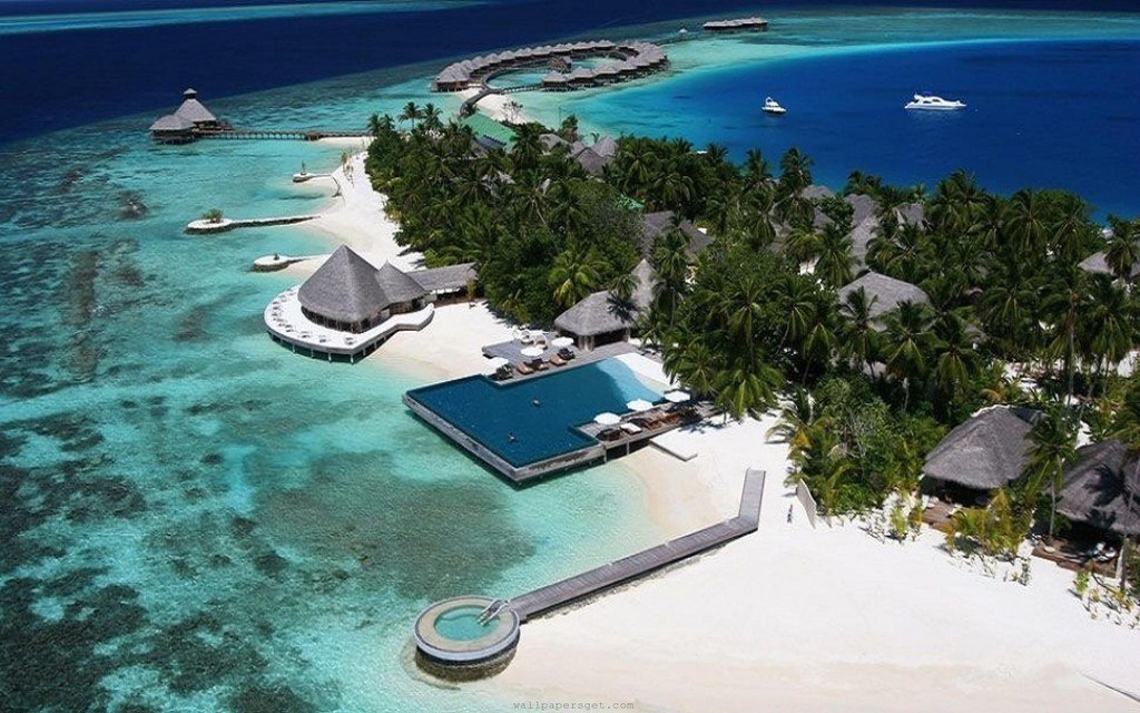    .   Huvafen Fushi (-) ,   ... - 4