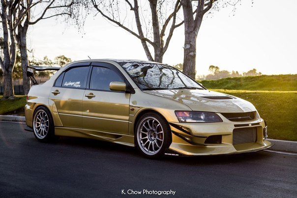 Mitsubishi Lancer Evolution - 8