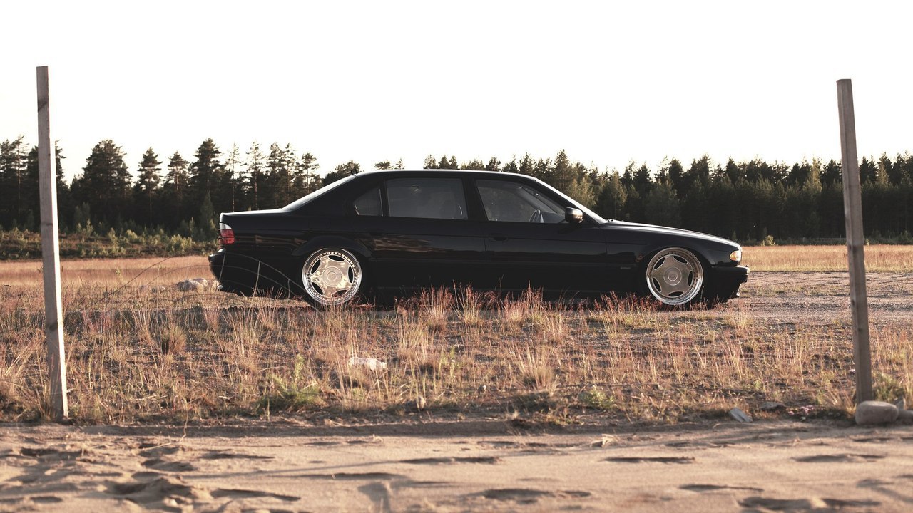 #BMW #E38 - 3