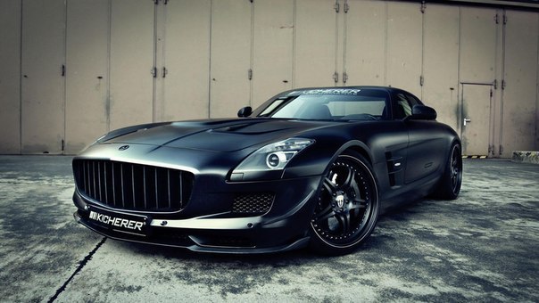 Mercedes-Benz SLS AMG