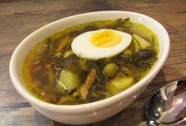 Суп с морской капустой. На 100 г 20 ккал Ингредиенты: 1,5л. воды 3 крупные картофелины, 1 средняя ...