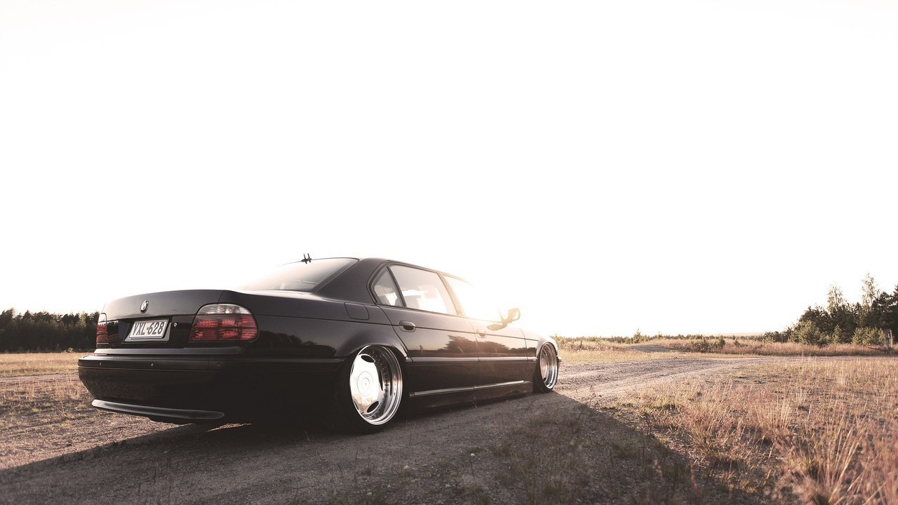 #BMW #E38 - 4