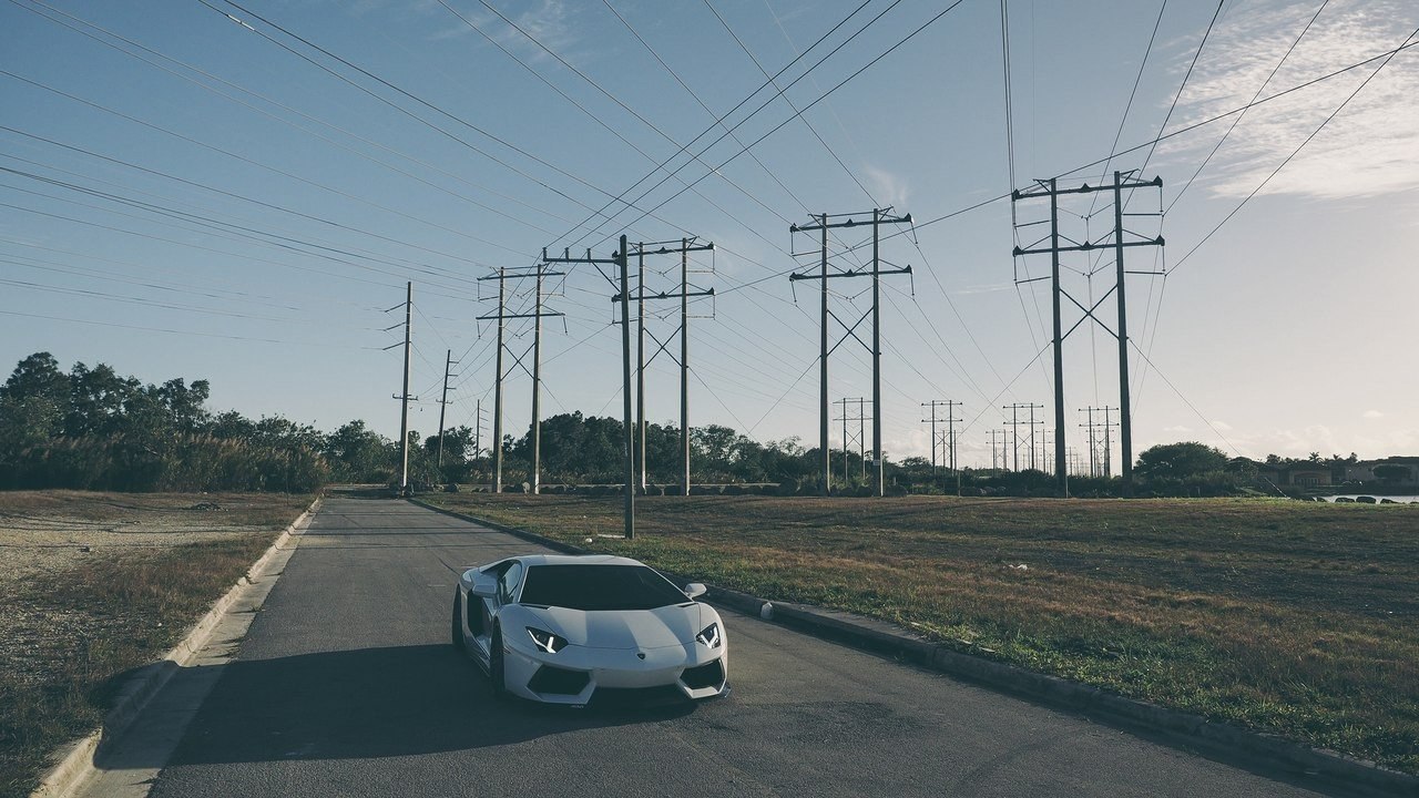 Lamborghini Aventador LP700-4. #@yakor.blog