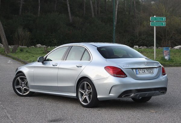 Mercedes Benz C 400.3.0L V6 Twin-Turbo: 329 ..:  : 250 ...