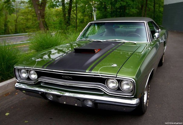 1970 Plymouth GTX 426 - 2