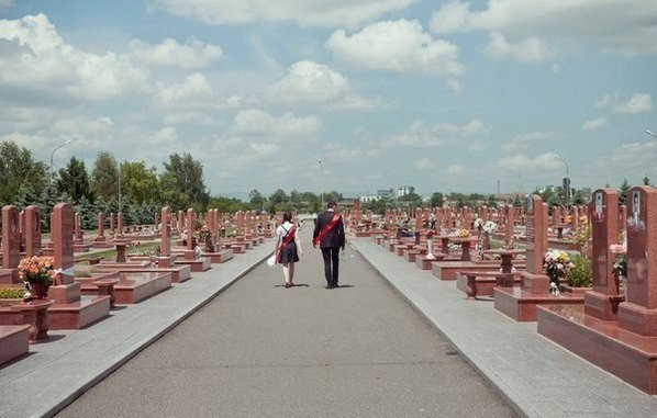 Беслан 2014. Первоклассники, выжившие в 2004-м, в этом году окончили школу.