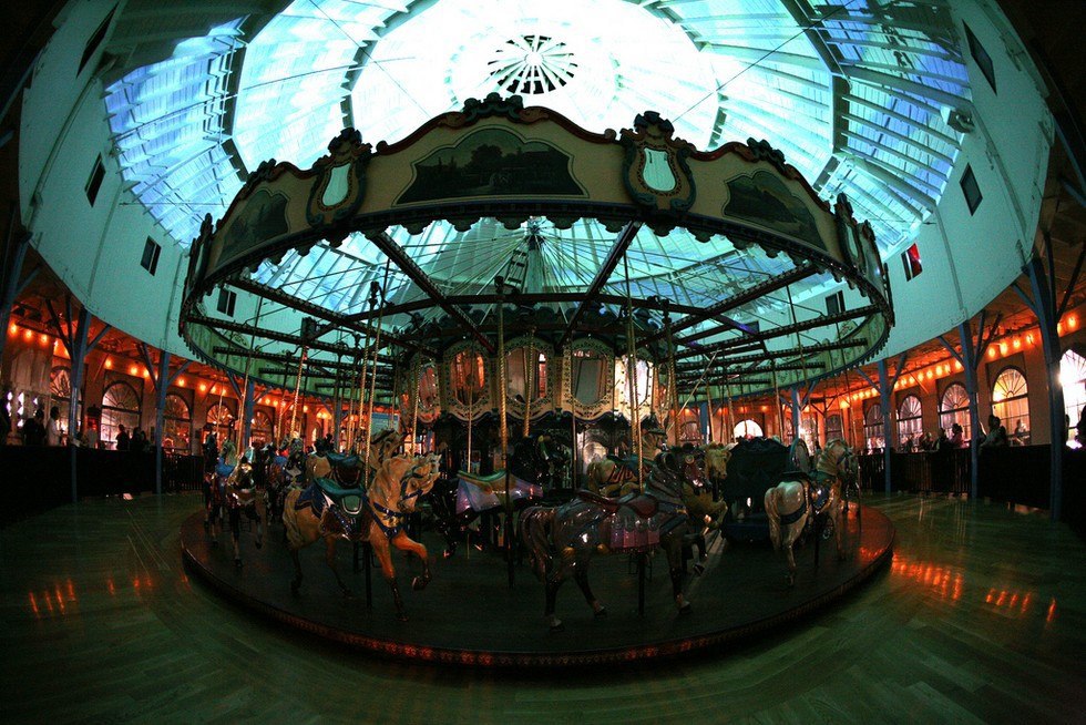   Looff Carousel  - ().   Looff Carousel -    ... - 8